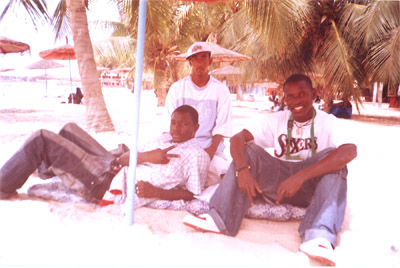 LE TRIO 2 BO GOSS: SEVEN7G, DEV ET JOE